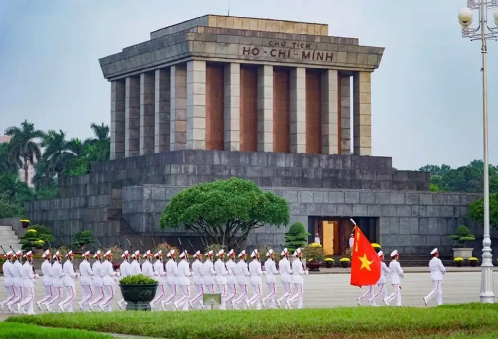 lang-chu-tich–ho-chi-minh-15